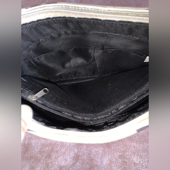 Marilyn Monroe Handbag - Lightly Used 🌟 - Picture 5 of 6